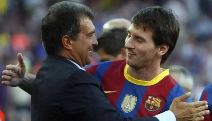 Laporta admite desgaste na relação com Messi após saída do Barcelona