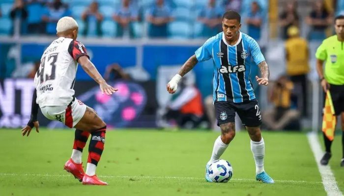 Lucas Esteves retorna ao Vitória após turbulenta negociação no Campeonato Brasileiro