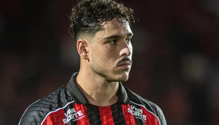 Lucas Halter e a Evolução do Vitória no Campeonato Brasileiro 2025