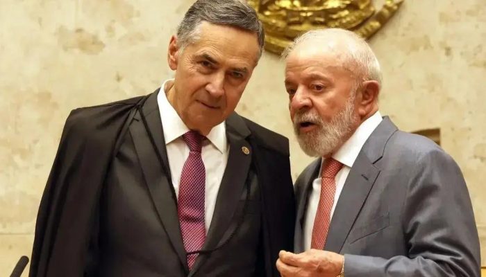 Lula e Barroso discutem resposta a carta de Trump em conversa