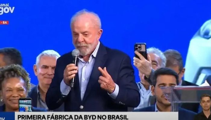 Lula incentiva disputa gastronômica entre maniçoba baiana e paraense