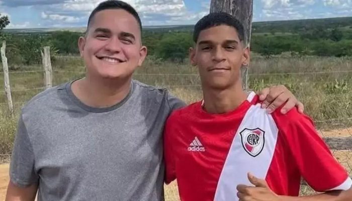 Luva de Pedreiro é obrigado a pagar multa milionária ao ex-empresário