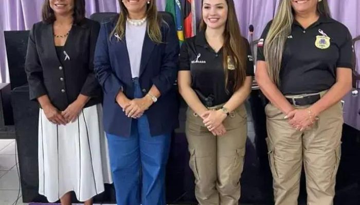 Macarani realiza sessão solene no Agosto Lilás com ampla adesão