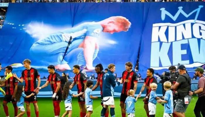 Manchester City derrota o Bournemouth e homenageia De Bruyne em sua despedida