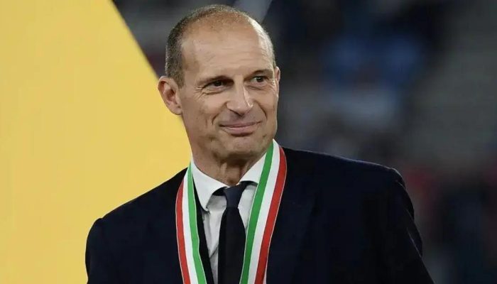 Massimiliano Allegri retorna ao Milan após 11 anos em busca de glórias