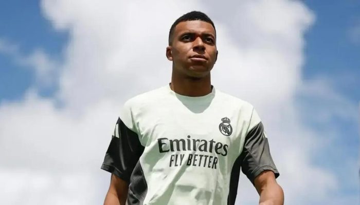 Mbappé aciona PSG por assédio moral e pede R$ 330 milhões em bônus