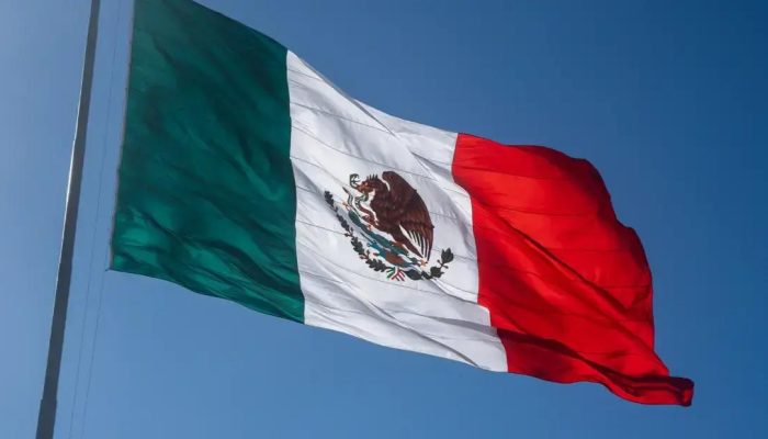 México anuncia redução da jornada semanal para 40 horas até 2030