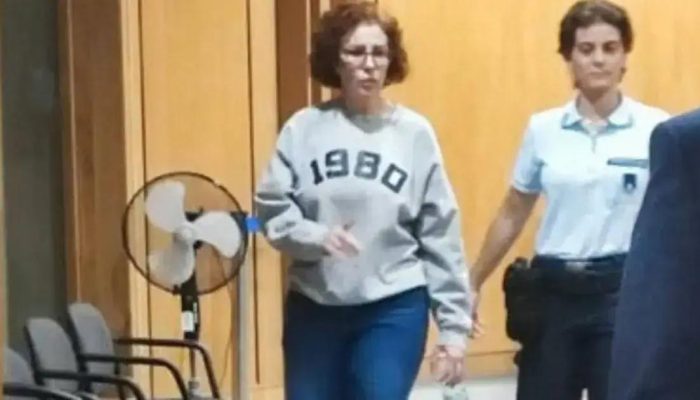 Ministério Público italiano apoia extradição de Carla Zambelli ao Brasil