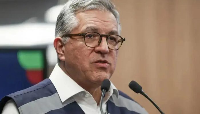 Ministro da Saúde alerta sobre riscos de bebidas destiladas adulteradas