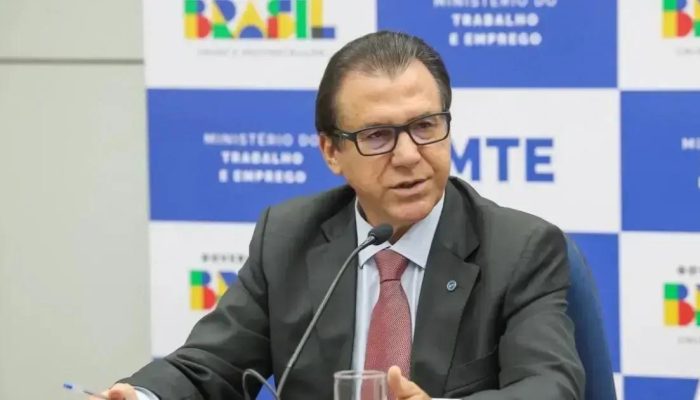 Ministro Luiz Marinho propõe jornada de trabalho 5x2 como alternativa ao 6x1