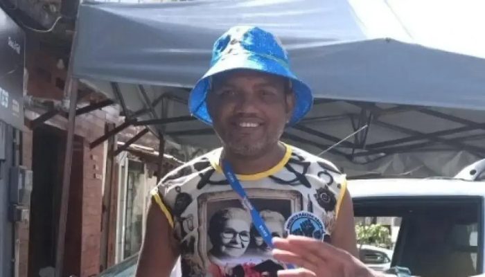 Moradores do Curuzu protestam contra morte de líder comunitário em Salvador