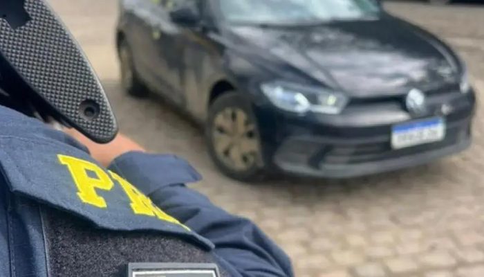 Motorista é preso com carro roubado em Cruz das Almas