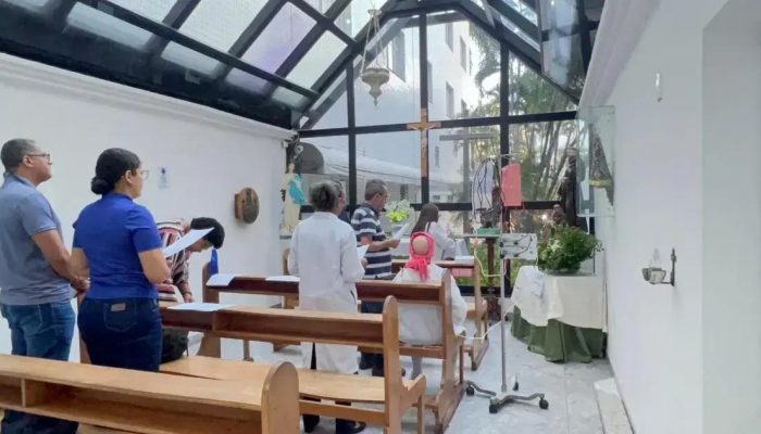 Música e fé: Trezena de Santo Antônio anima hospitais em Salvador