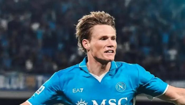 Napoli conquista o Campeonato Italiano após vitória sobre o Cagliari