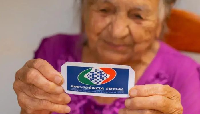 Novas regras do INSS exigem biometria para descontos de aposentados