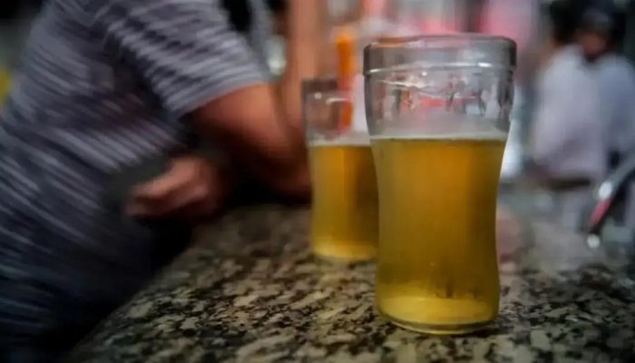 OMS quer aumento de 50% nos preços de tabaco, álcool e açúcar até 2035