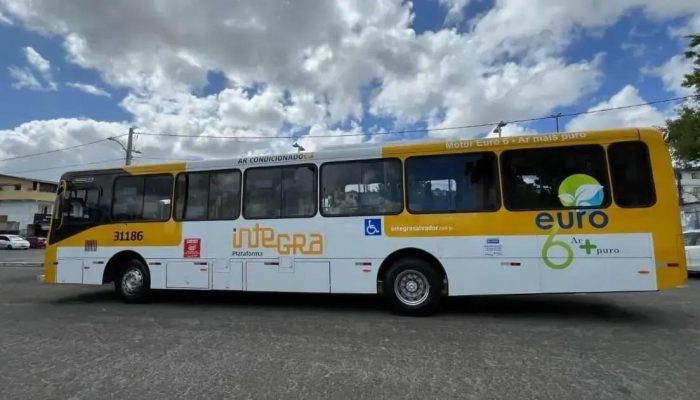 Ônibus deixam de circular no Engenho Velho após tiroteio