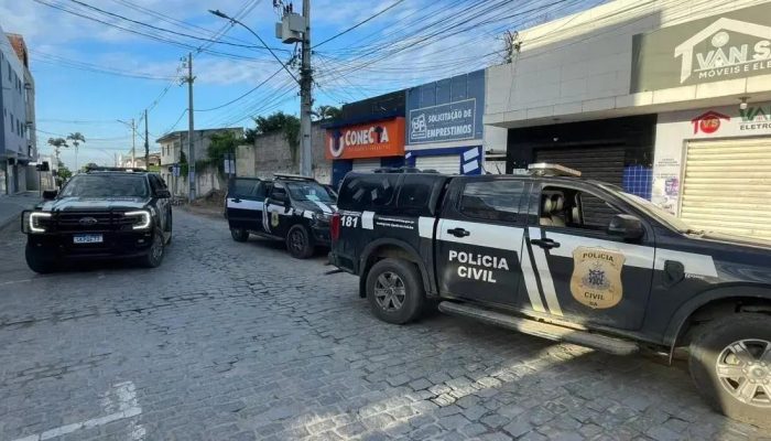 Operação prende trio por golpes financeiros contra idosos em Serrinha