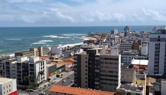 Ossada é encontrada em contêiner na Pituba, Salvador