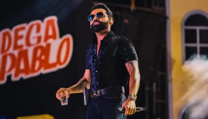 Pablo do Arrocha surpreende fãs com novo visual sem barba em show