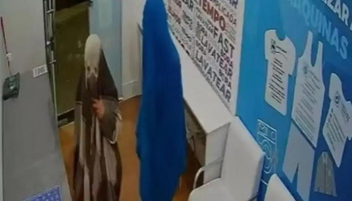 Pai entrega filho à polícia após furto inusitado em Porto Seguro