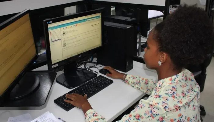 Partiu Estágio convoca 735 universitários para atuar na Bahia