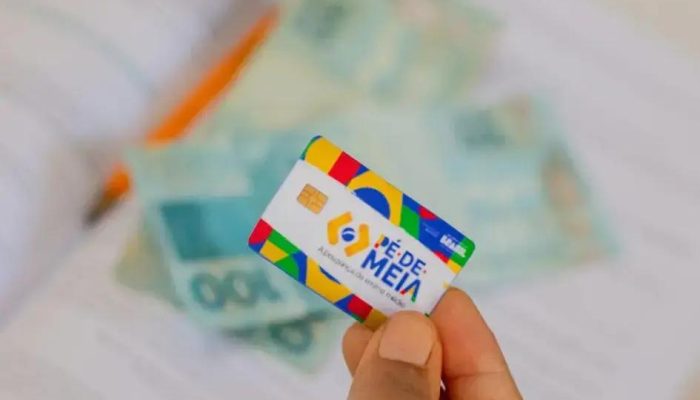 Pé-de-Meia Licenciaturas inicia repasses e valor das bolsas