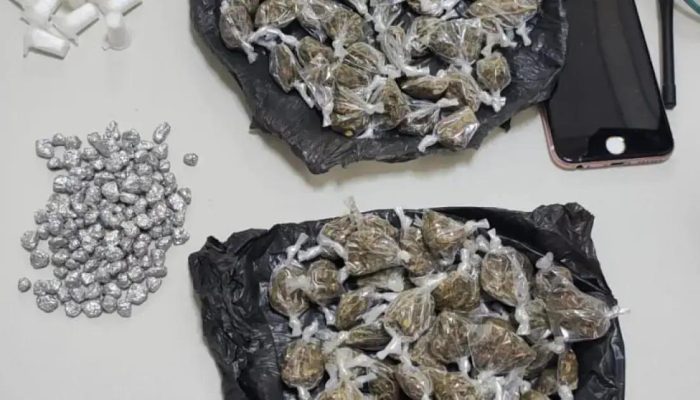 PM apreende drogas e detém suspeitos em Pernambués, Salvador