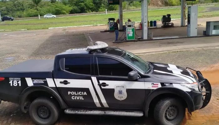 Polícia Civil notifica postos por irregularidades em Lauro de Freitas