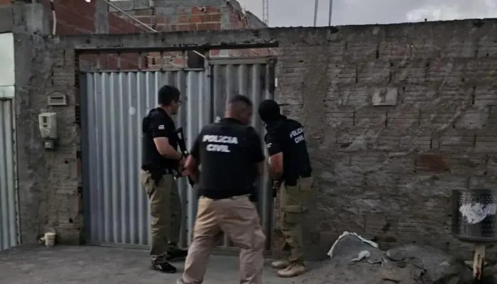 Polícia prende dois e apreende armas e munições na região sisaleira da Bahia