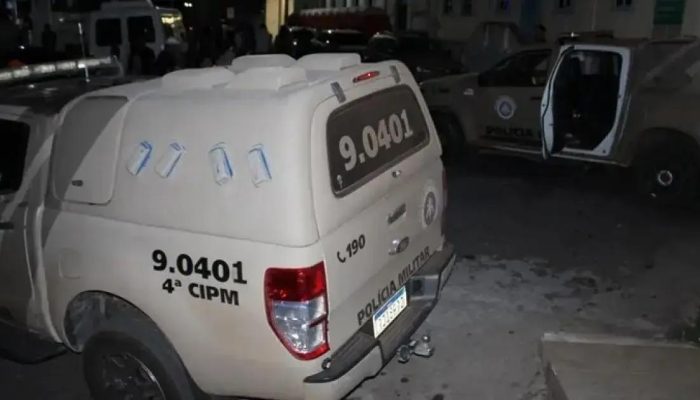 Polícia resgata mãe e filhos após denúncia de agressão em Macaúbas