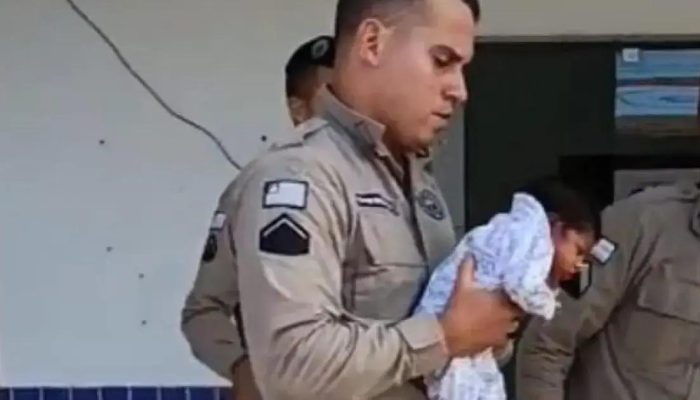 Policial militar salva recém-nascido em Porto Seguro; a vida em risco