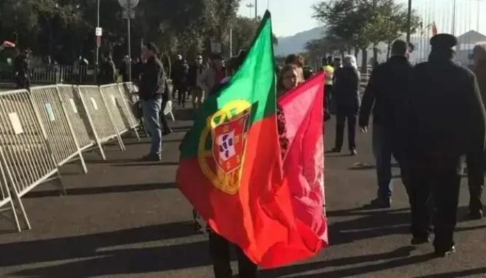 Portugal determina que mais de 5 mil brasileiros deixem o país