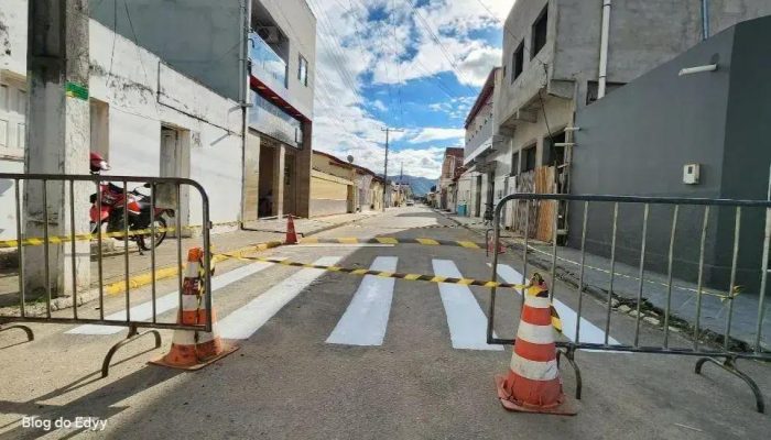Potiraguá revitaliza sinalização horizontal para segurança no trânsito