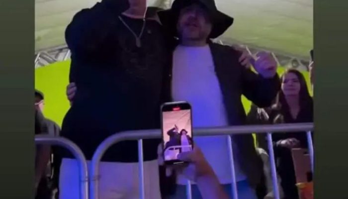 Prefeito de Itarantim gera repercussão ao não dançar na festa de aniversário da cidade