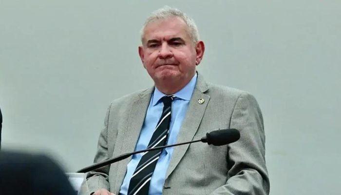 Prefeitos do interior apoiam reeleição de Coronel no Senado em 2026