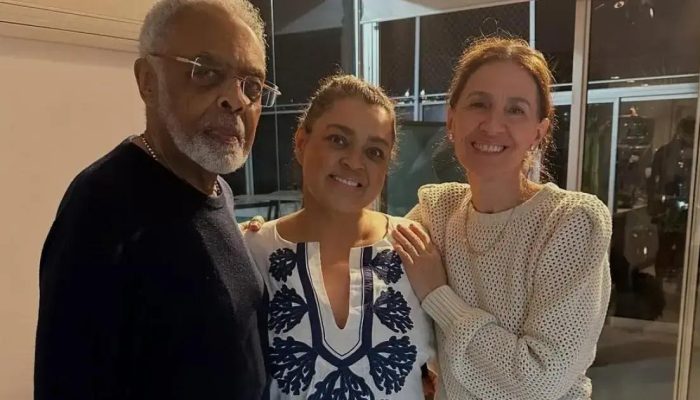 Preta Gil recebe alta após internação em São Paulo e se recupera em casa