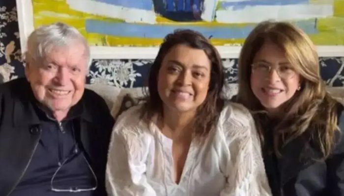 Preta Gil recebe visita especial de Boni e Bela Gil em Nova York