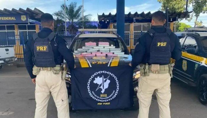PRF apreende mais de 28 kg de cocaína em Barreiras neste mês