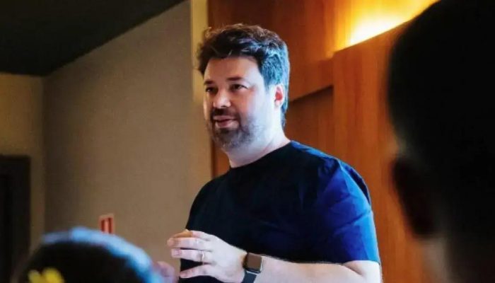 PSDB contrata Marcelo Vitorino para reverter crise de imagem e planejar 2026