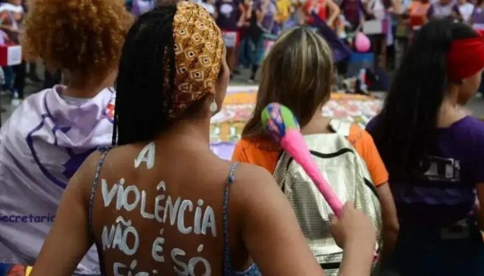 Rede de apoio à vítimas de violência doméstica na Bahia é insuficiente