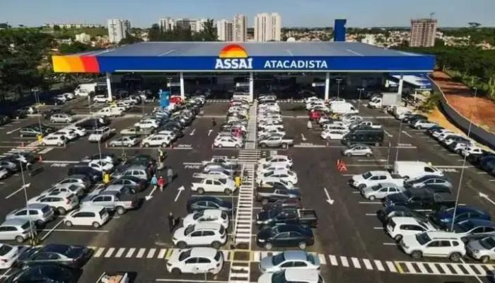 Rede de supermercados oferece 300 vagas de emprego na Bahia