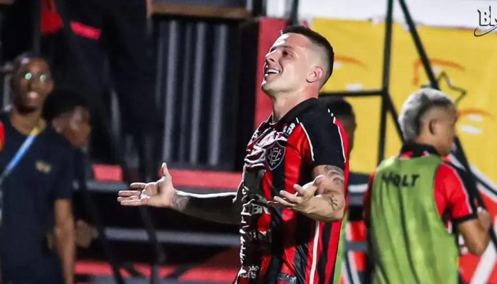Renato Kayzer brilha na estreia e garante vitória do Vitória sobre o Vasco