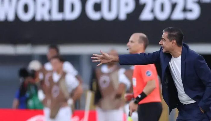 Renato Paiva elogia vitória do Botafogo sobre o PSG na Copa do Mundo