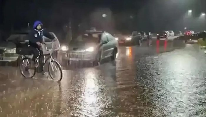 Rio Grande do Sul enfrenta forte chuva e quase 8 mil desalojados