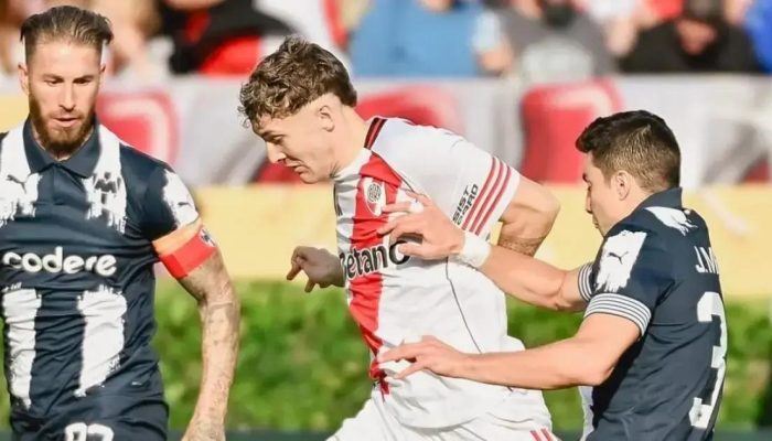River Plate e Monterrey empatam em jogo decisivo na Copa do Mundo de Clubes