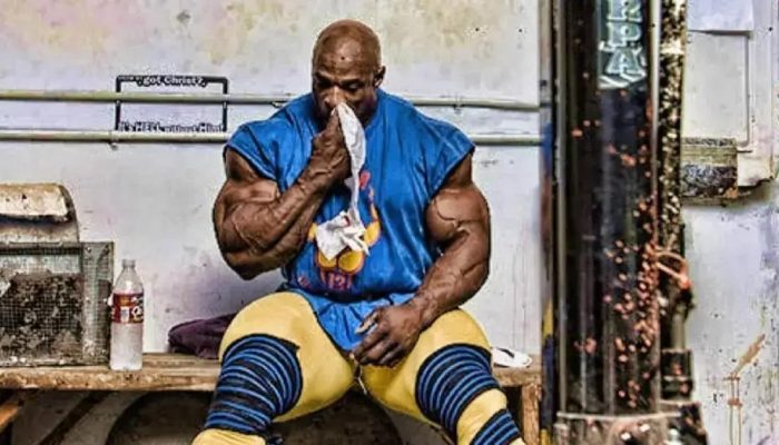Ronnie Coleman hospitalizado em estado grave após emergência médica