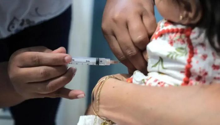Salvador inicia campanha de multivacinação para crianças e adolescentes