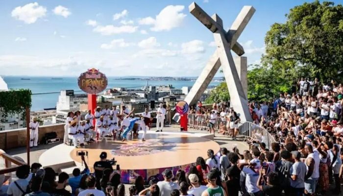 Salvador sedia o emocionante Red Bull Paranauê com capoeiristas do mundo todo