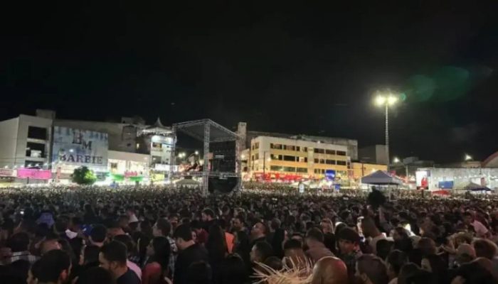São João de Jequié 2025: Festa Junina Agita Praça da Bandeira